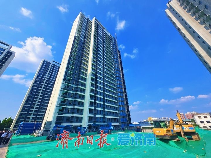 安居提速盼新居！济南槐荫区东吴家堡、南吴家堡、南沙王庄三村安置房主体封顶