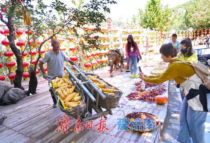 九顶塔赶秋节启幕 盛装鼓乐庆丰收