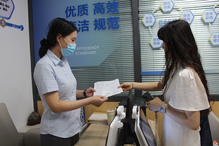 天桥区行政审批服务局：高效办成“退休一件事”