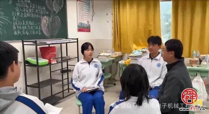 济南电子机械工程学校学生在山东省中小学“数说中国”展评活动中喜获佳绩！