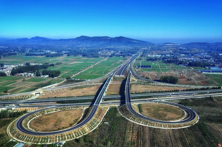临淄至临沂高速公路全线通车 全省高速公路里程突破8500公里
