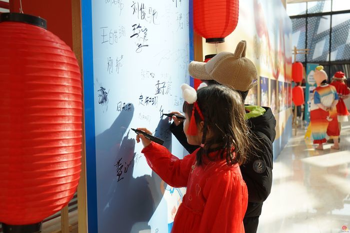 当“好少年”擂响秧歌鼓点：济南用一场儿童剧开启“童享精彩冬日”783项实践活动！