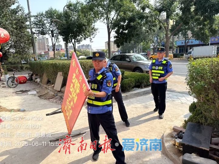 镜头定格：高温“烤”验下的美丽城市守护者