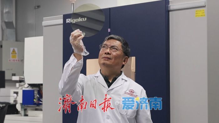 盲盒里“长”出“中国芯”——一位科学家的探索与一个产业的跃迁