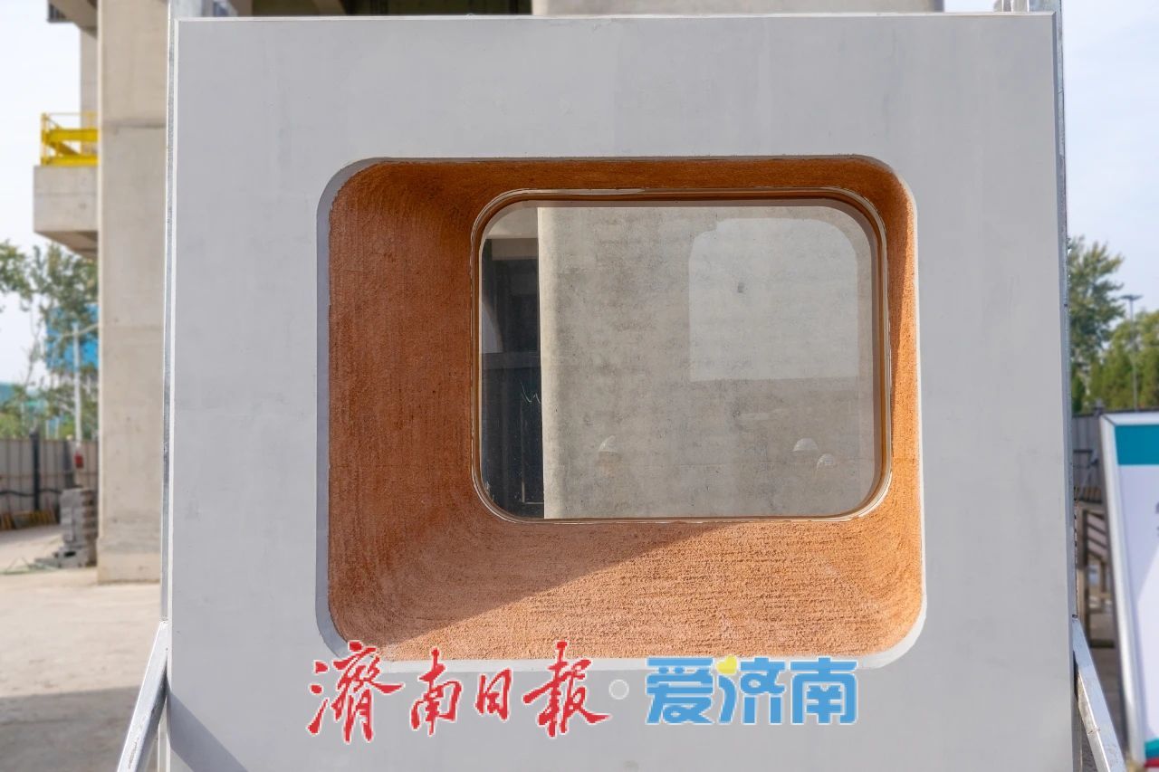 济南轨道交通8号线高架车站用上新“皮肤”！