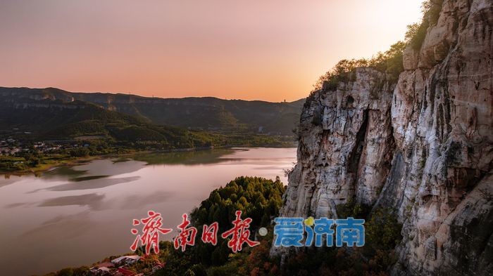 一年四季 泉在济南丨金波潋滟山如黛！卧虎山水库演绎壮美落日
