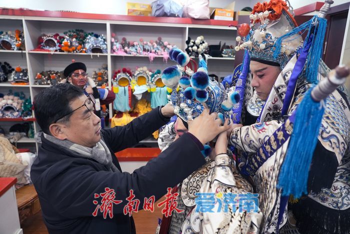 非遗莱芜梆子“台前幕后” 坚守匠心的交响与传承