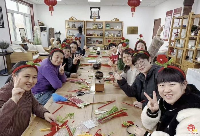 当指尖遇上创意 社区姐妹的“甜蜜技能”被点亮了