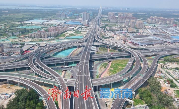 项目强省会｜济南黄河公路大桥扩建工程零点立交段西侧两处新建收费站放开交通
