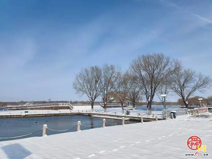 济南市章丘区：雪后绣源河