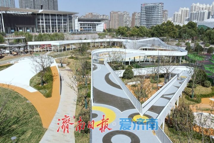 项目强省会｜打造“城市活力客厅”，济南国际会展中心前广场华丽转身