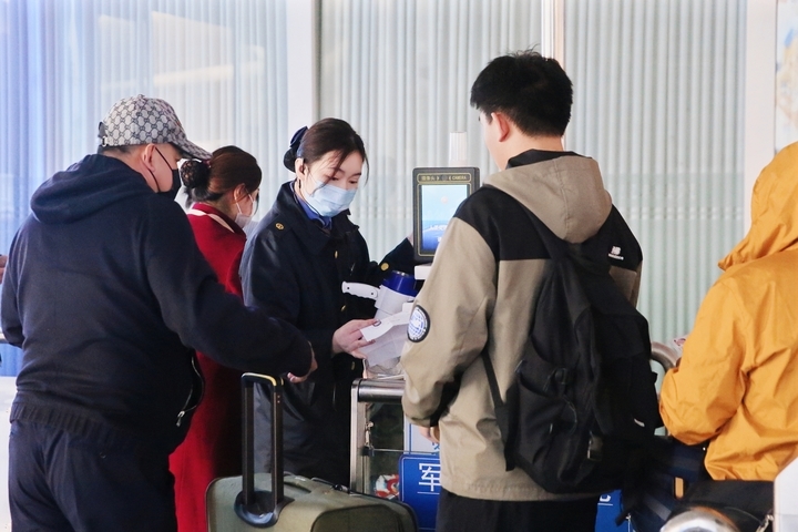 济南站全站预计清明假期发送旅客超百万人次