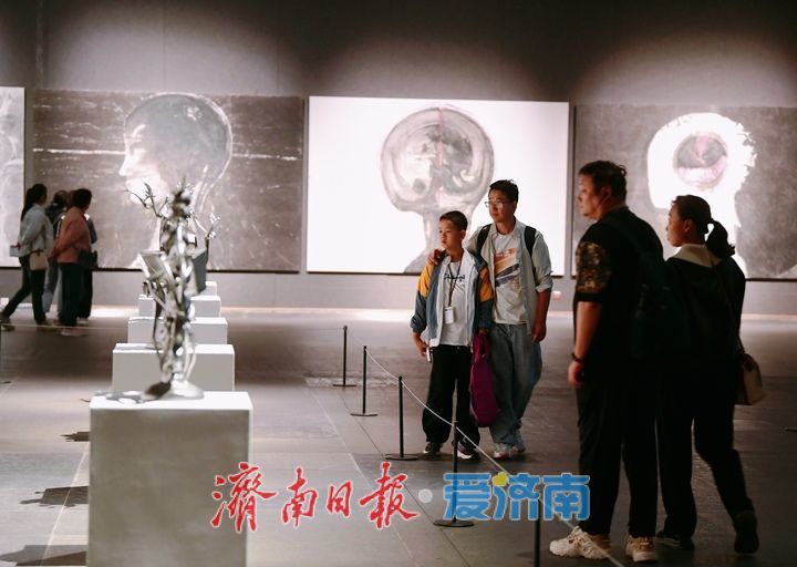 在济南享“美事”，国庆假期济南“艺术游”火爆