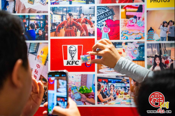 济南市开展“为你撑伞”艺术疗愈沙龙活动——“行走的市集”助力青少年成长