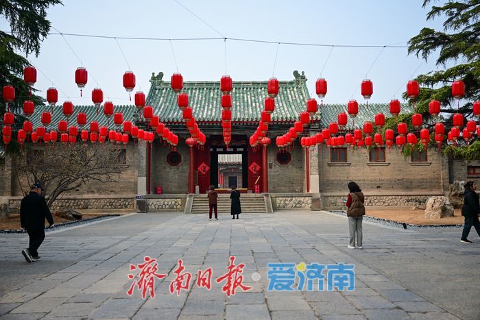 周末山东古建筑博物馆人气爆棚 传统建筑魅力吸引市民打卡