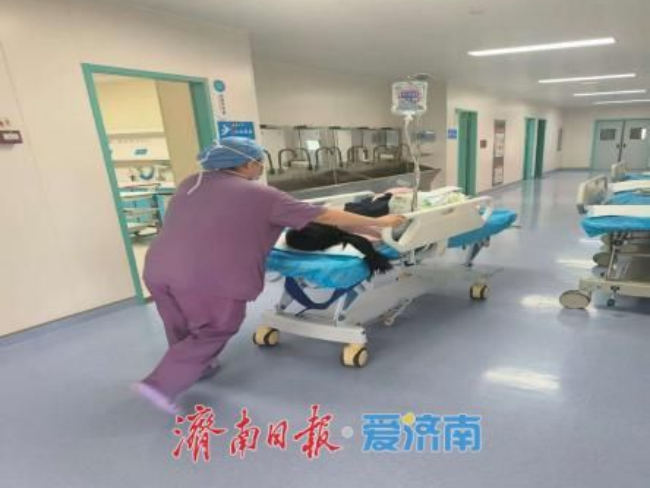 一枚枣核的“生命时速”——山东大学附属儿童医院消化科用专业点亮生命的月光
