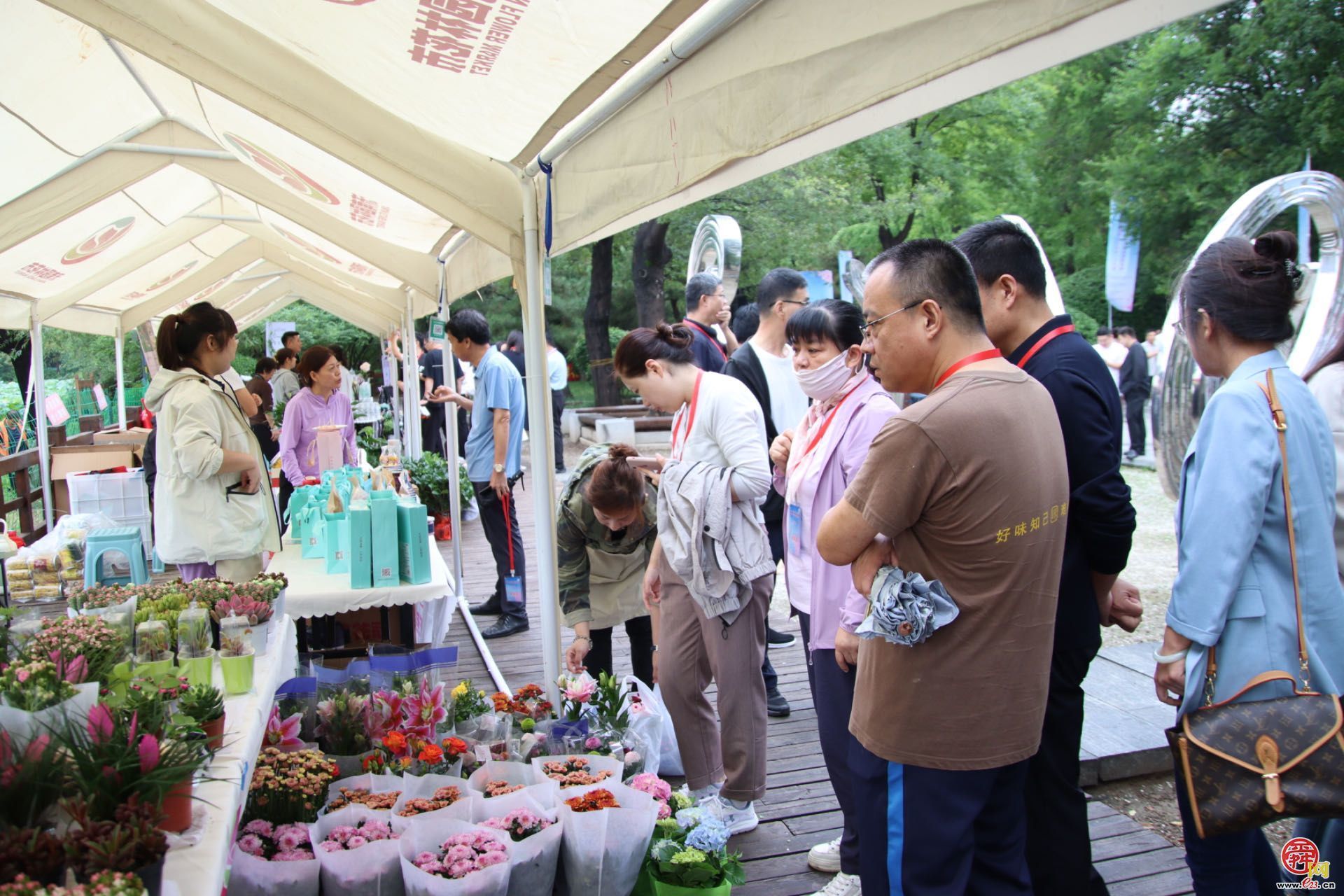 花漾生活 幸福泉城 2024年“技耀泉城”海右技能人才大赛——园林行业插花花艺职业技能竞赛成功举办
