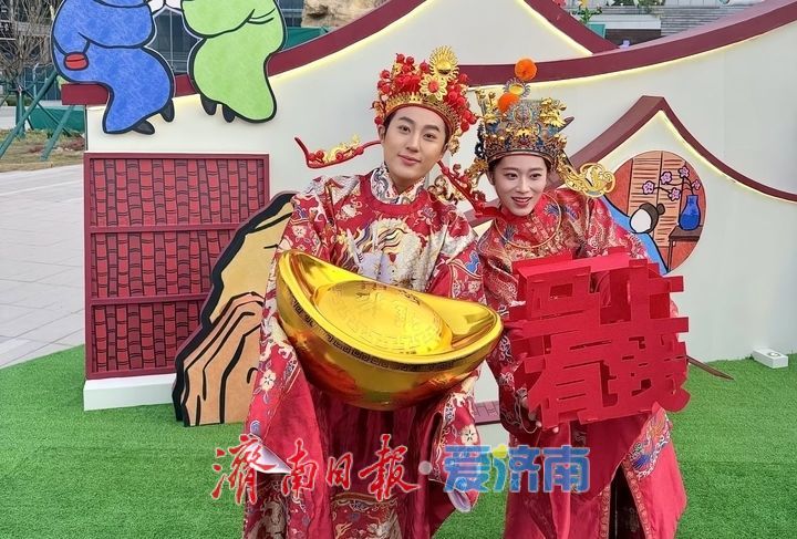 趵眼丨“客流集散地”何以成为“非遗传播地”？