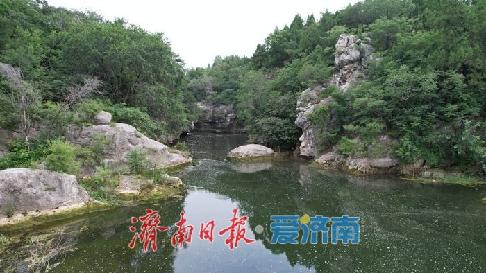 一年四季 泉在济南丨“苍峡雷鸣” 胜景引游人