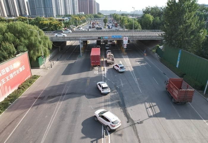 济南建邦黄河大桥南端交通优化提升效果明显：晚高峰北向南排队由1050米降至650米