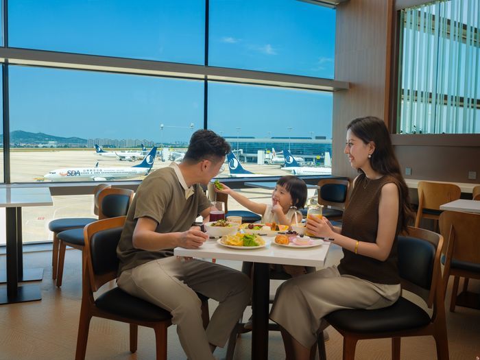 融合传统文化与山航特色 山航烟台“鲁雁阁”贵宾休息室正式启用