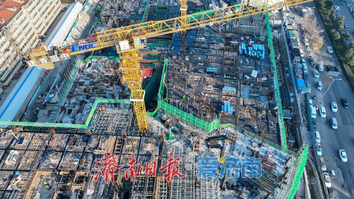 万融广场建设进展显著，区域新地标轮廓已现