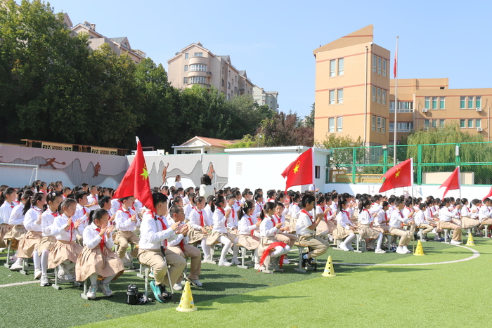 高新区雅居园小学举行第二十二次少先队员代表大会