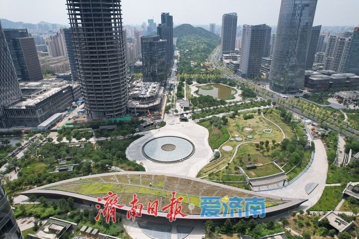 济南CBD城中绿洲 楼宇间铺展生态新画卷