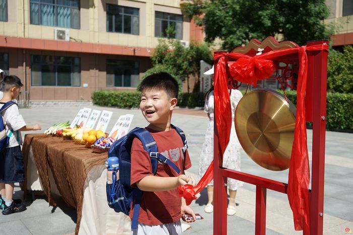 家校同心启新程 携手共育助成长——殷陈小学举行一年级迎新暨家长会活动
