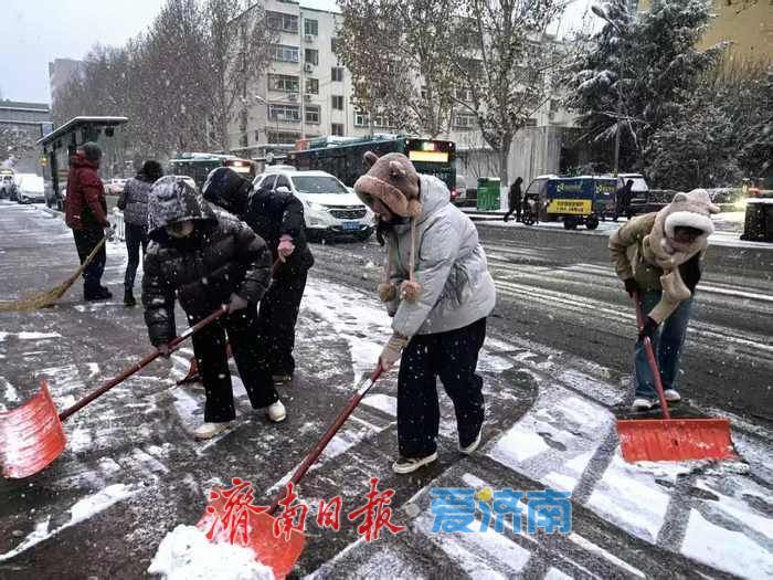 “雪”战到底！市中热血军团以雪为令，用同心暖意消融寒冬冰雪