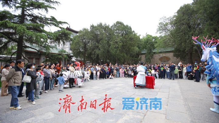 一年四季 泉在济南丨上古“神兽”走进山东古建筑博物馆 游客感受古建筑和传统文化之美