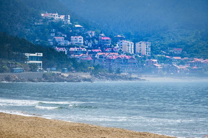 “青春华章 向海图强”