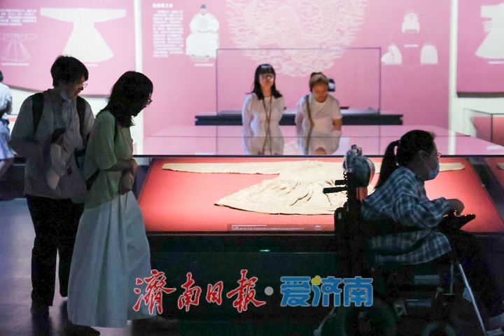 邂逅齐鲁文脉 博物馆成毕业游玩新选择