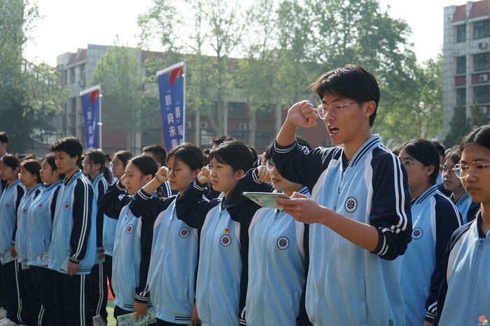 以青春之名，赴成长之约——济南旅游学校举行2023级成人仪式