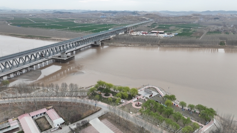 项目强省会丨一桥跨两市，天堑变通途