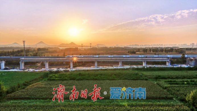 5天3合龙、年底通滨州 山东两条高铁“双线突击”释放什么信号？