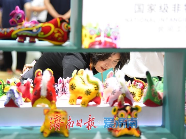 “国货潮品 焕彩焕新”，第十届中华老字号（山东）博览会济南开幕