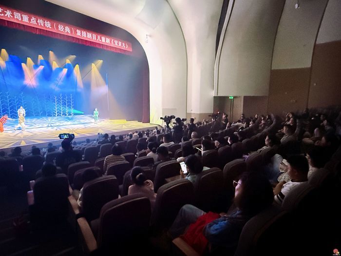 济南“上新记”：济南剧院 老建筑活化里的“守”与“创”
