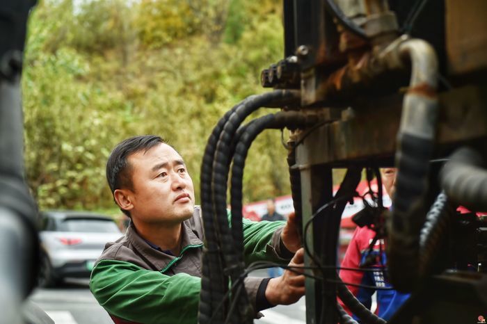 党建赋能淬精兵 厉兵秣马保畅通——济南市机械化清扫大队开展冬季清雪除冰大练兵