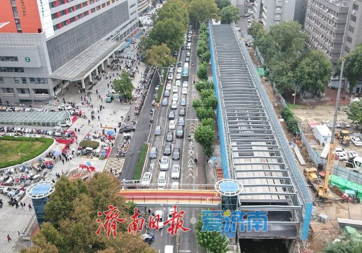 缓解“医圈”停车难，齐鲁医院旁新增非机动车停车场