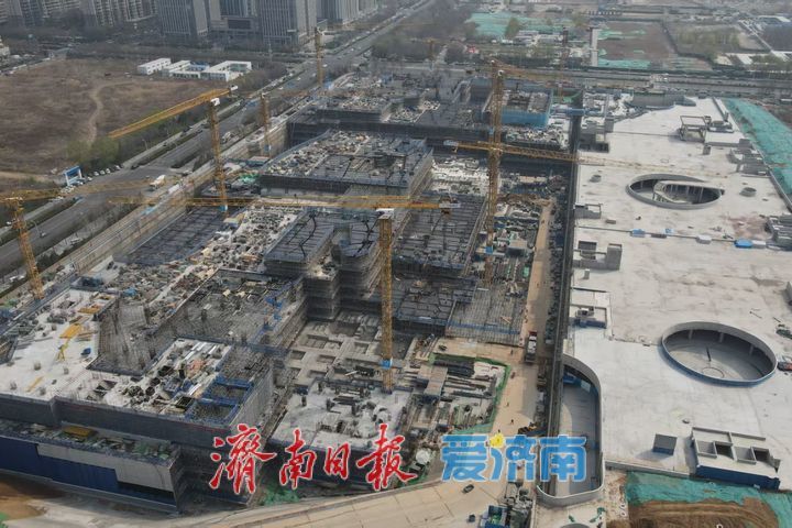 项目强省会｜西部城区的商业新标杆 主体结构加速推进