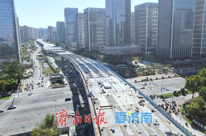 项目强省会｜跨经十路合龙段向南延伸贯通，济南凤凰黄河大桥南延主桥加速成势