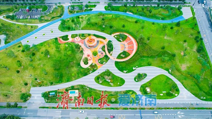 多巴胺配色点亮城市角落 白泉景观廊道儿童乐园成济南亲子打卡新地标