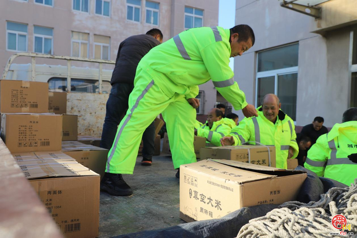 “1025”这个数字温暖而有光