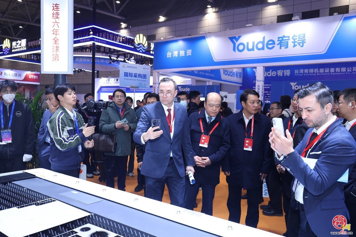 近500家国内外装备品牌企业同台竞技 2026第二十一届山东装备博览会开幕