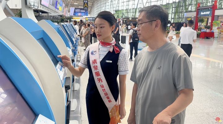 济南机场顺利完成2025年暑运保障工作