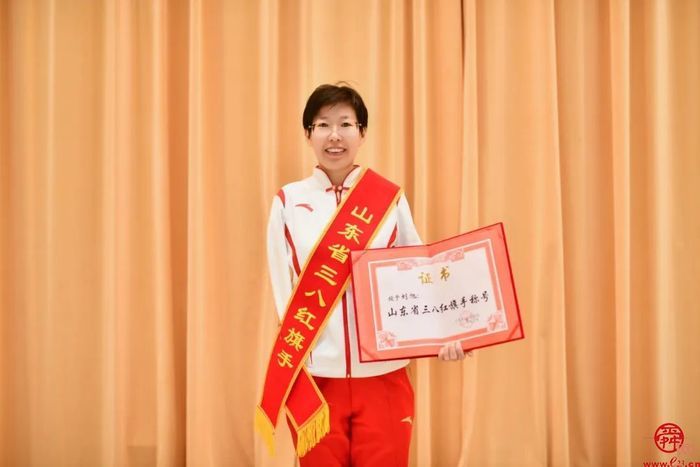 济南市优秀残疾人代表刘旭获山东省三八红旗手称号