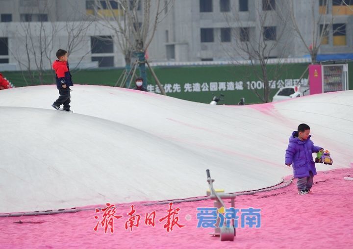 黄河畔新添遛娃踏春好去处 济南丁太鲁绿带公园“吸睛”