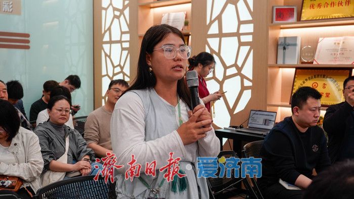 “穿透‘隐形’，照见真实”——《隐形的墙》新书发布会在济南举行