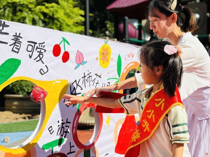 向祖国报到！萌娃开学礼“燃”动校园 ——济南市槐荫区礼乐佳苑幼儿园雅苑分园举行秋季开学典礼活动